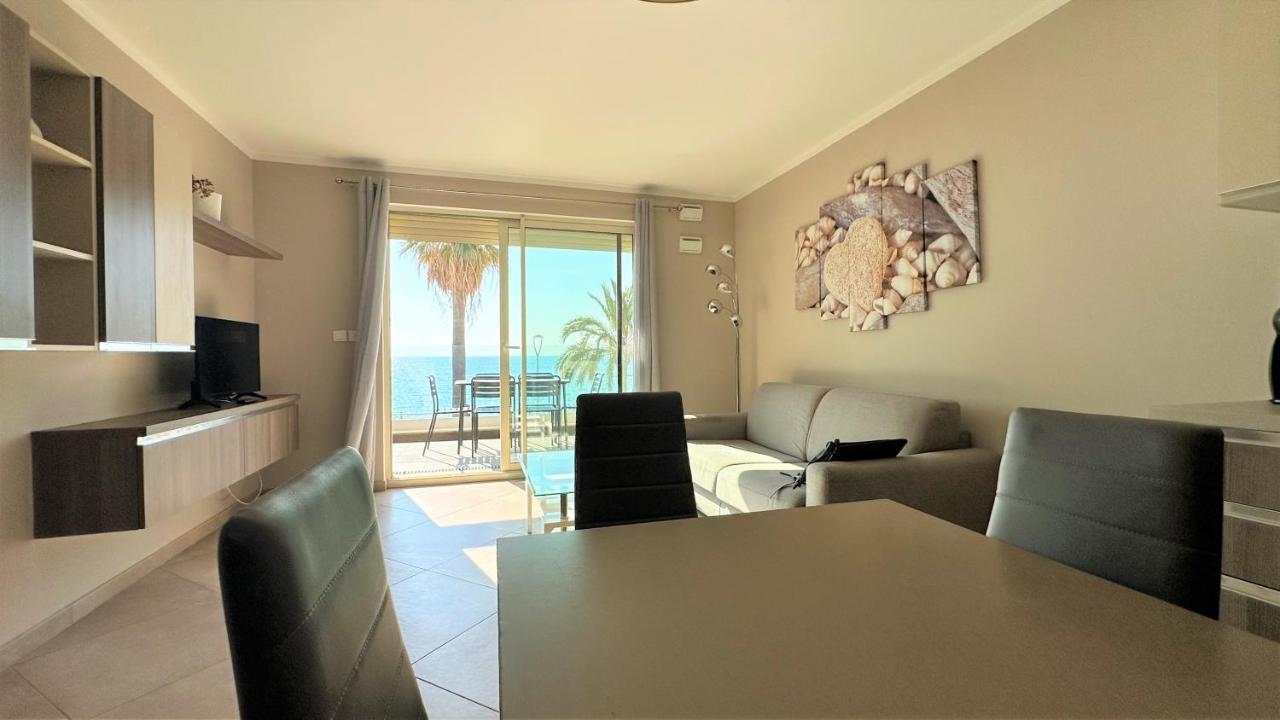 Le Midi 8 By Estates Cannes Esterno foto