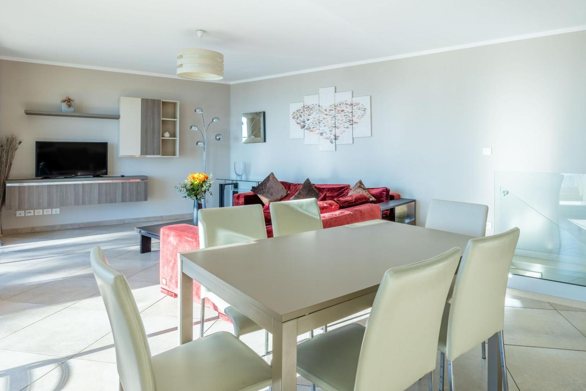 Le Midi 8 By Estates Cannes Esterno foto