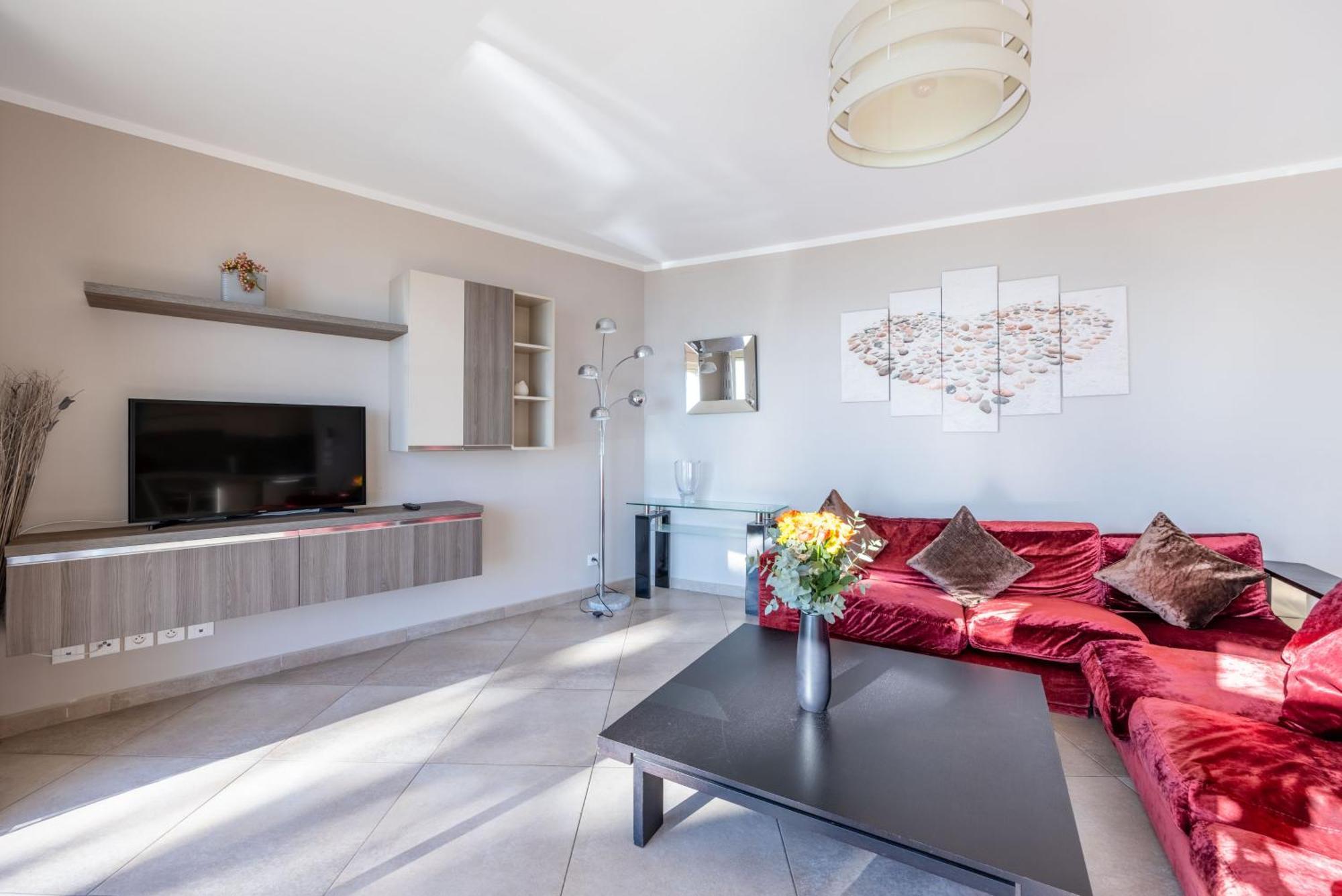 Le Midi 8 By Estates Cannes Esterno foto