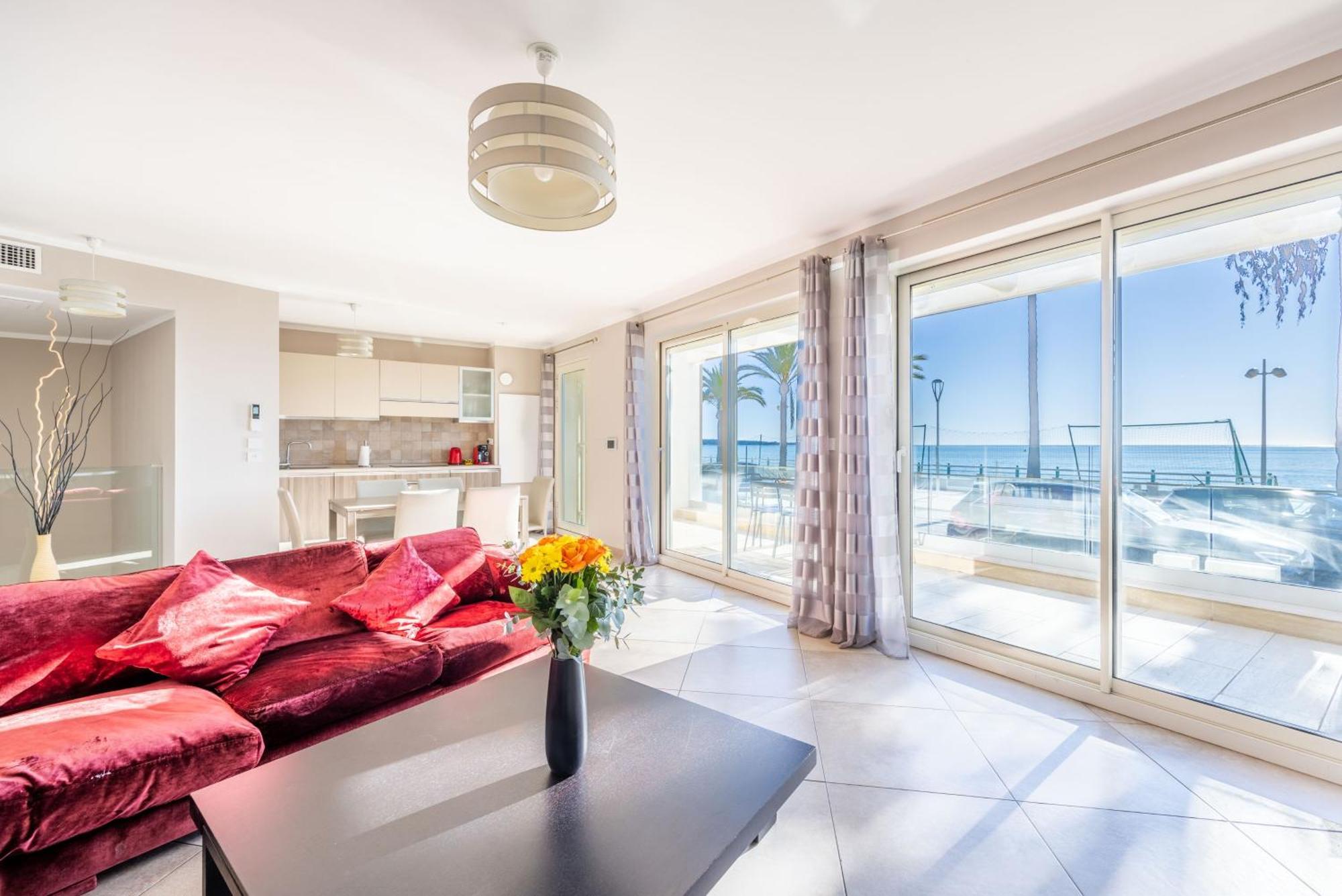 Le Midi 8 By Estates Cannes Esterno foto